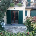 Tana Per Gli Ospiti *