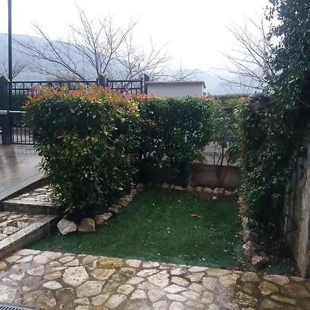 Tana Per Gli Ospiti Terni