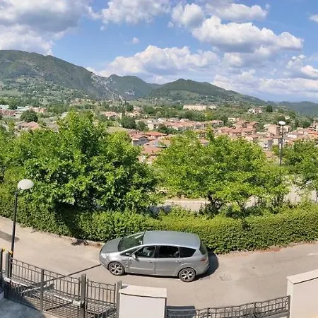 Tana Per Gli Ospiti *