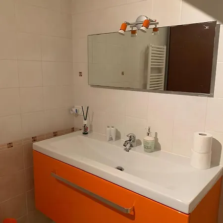 Tana Per Gli Ospiti Apartamento Terni